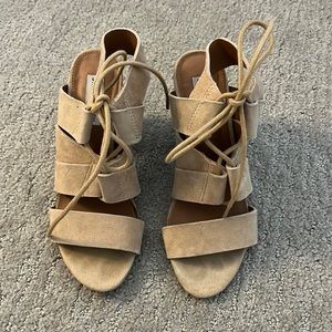 Steve madden lace up heels size 6 women’s